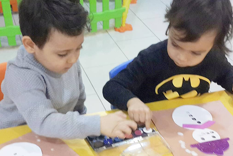 çocuk aktivite merkezi